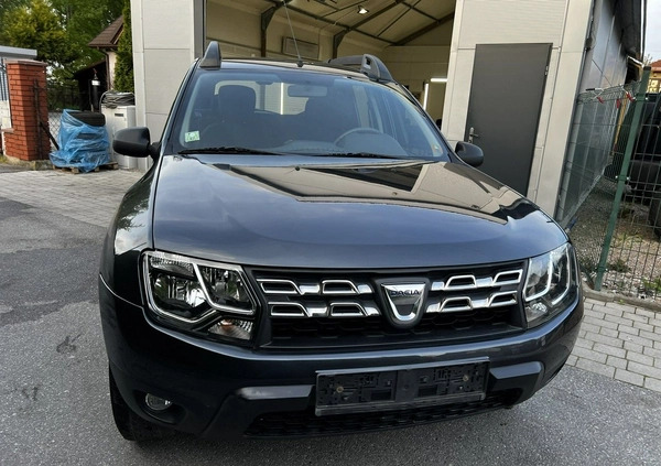 Dacia Duster cena 38900 przebieg: 179000, rok produkcji 2016 z Karlino małe 529